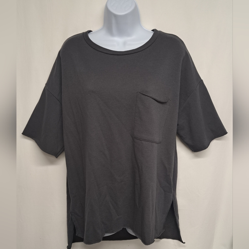 Forever 21 M Short Sleeve Sweat Shirt Charcoal Grey Pullover Boxy Stretch